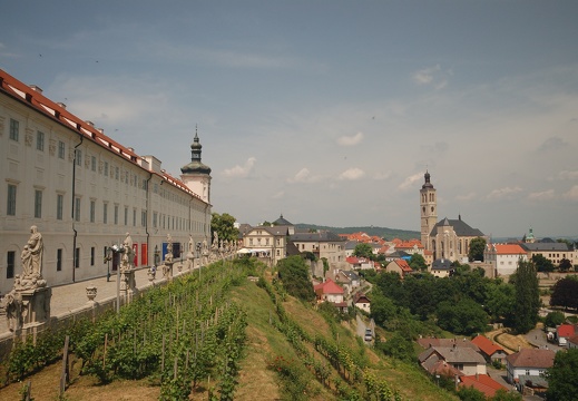 Pohled z ochozu kale na centrum Kutné hory
